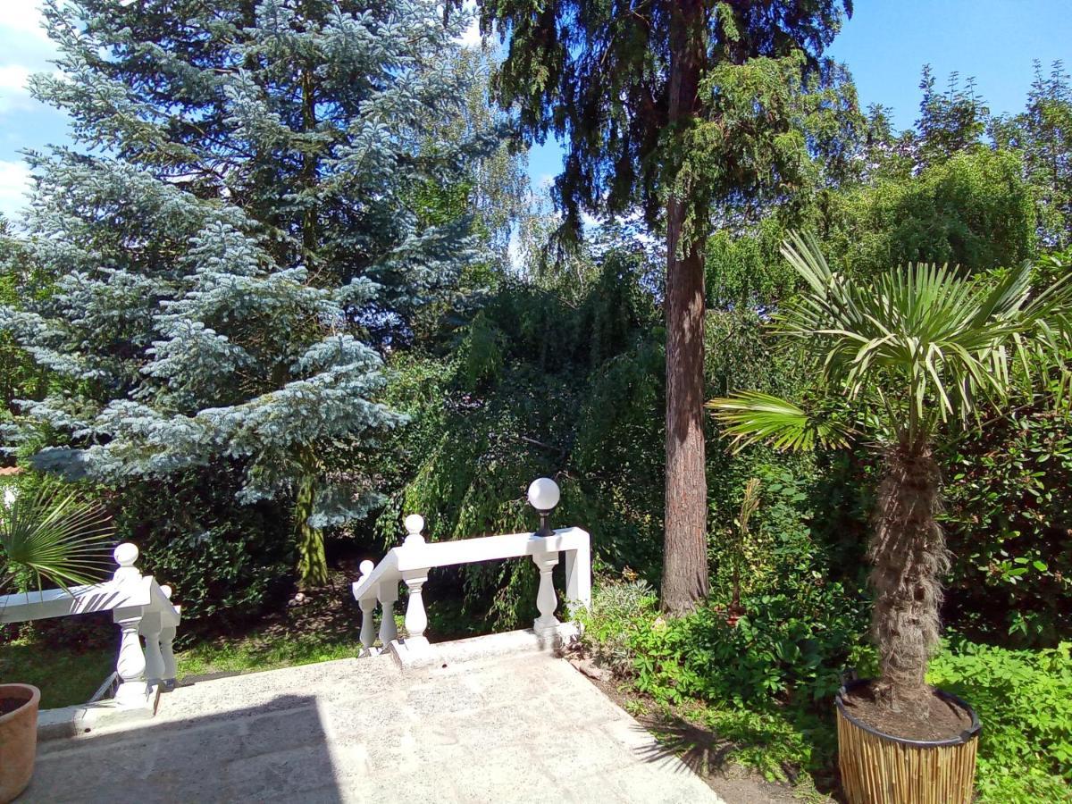 Pension Baron Schoeneck Karlovy Vary Exterior photo
