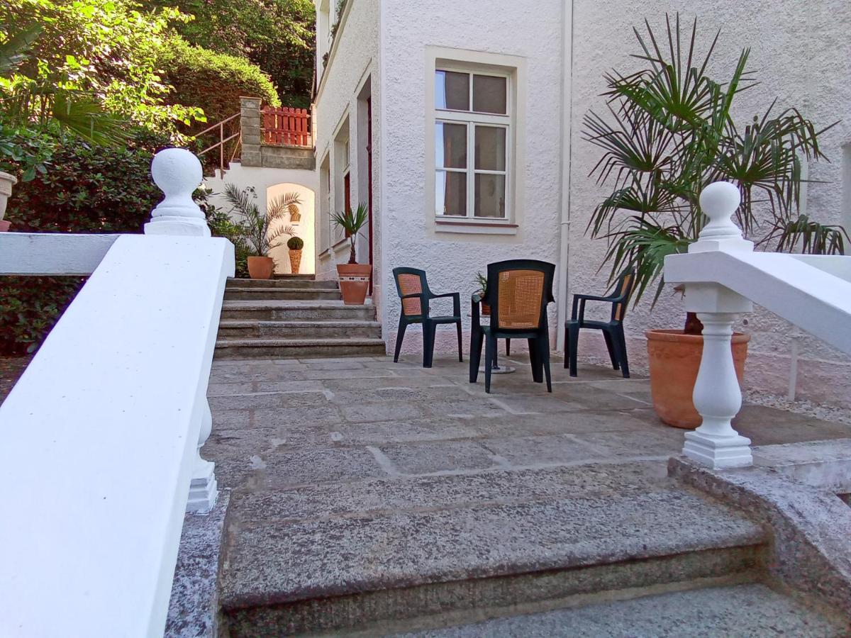Pension Baron Schoeneck Karlovy Vary Exterior photo
